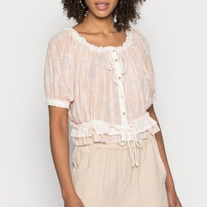 Free People perfect day top 🍑⚪️